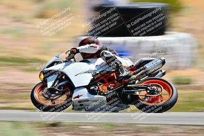media/Apr-13-2025-TrackXperience (Sun) [[fb1ef998a6]]/Level 2 (Intermediate)/Turn 2 (Session 5)/